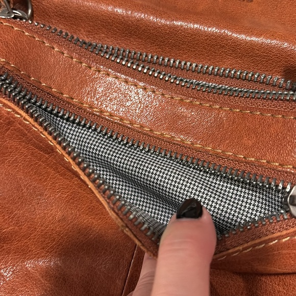 Spikes and Sparrow leather crossbody waist purse bag - Picture 8 of 11